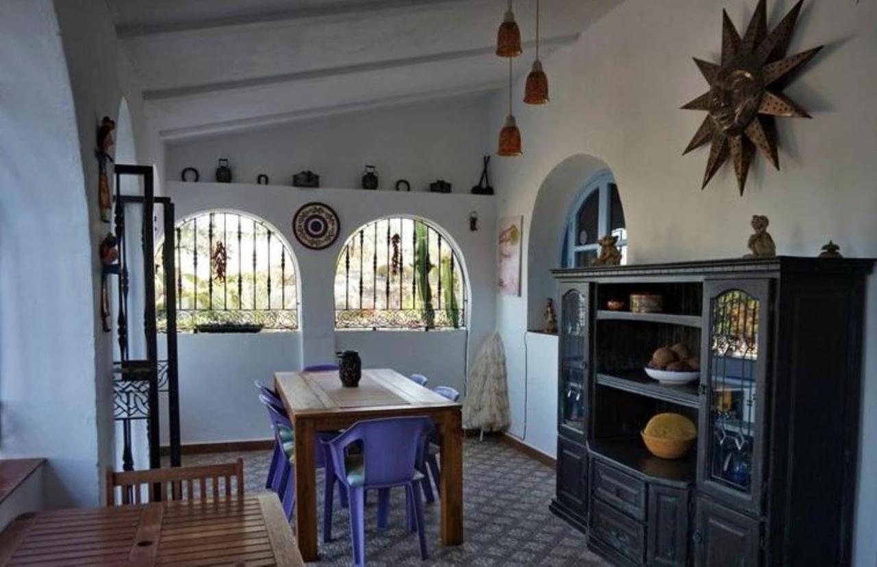 소르바스 Bed & Breakfast Alegria Y Luna B&B 외부 사진